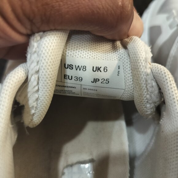 Women's On Cloud 5 Terry White Almond 99.98824 US size 8 - Picture 6 of 10